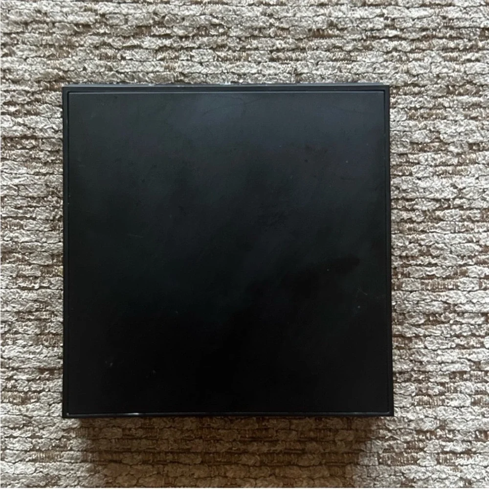 MAC Cosmetics Eyeshadow Palette club, plumage, and Amber lights